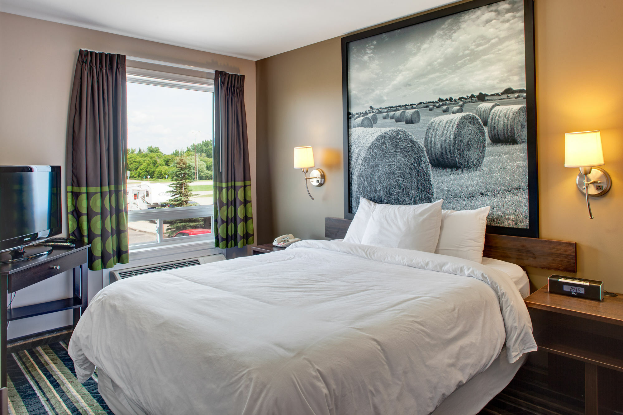 Super 8 By Wyndham Brandon Mb Motel Екстериор снимка